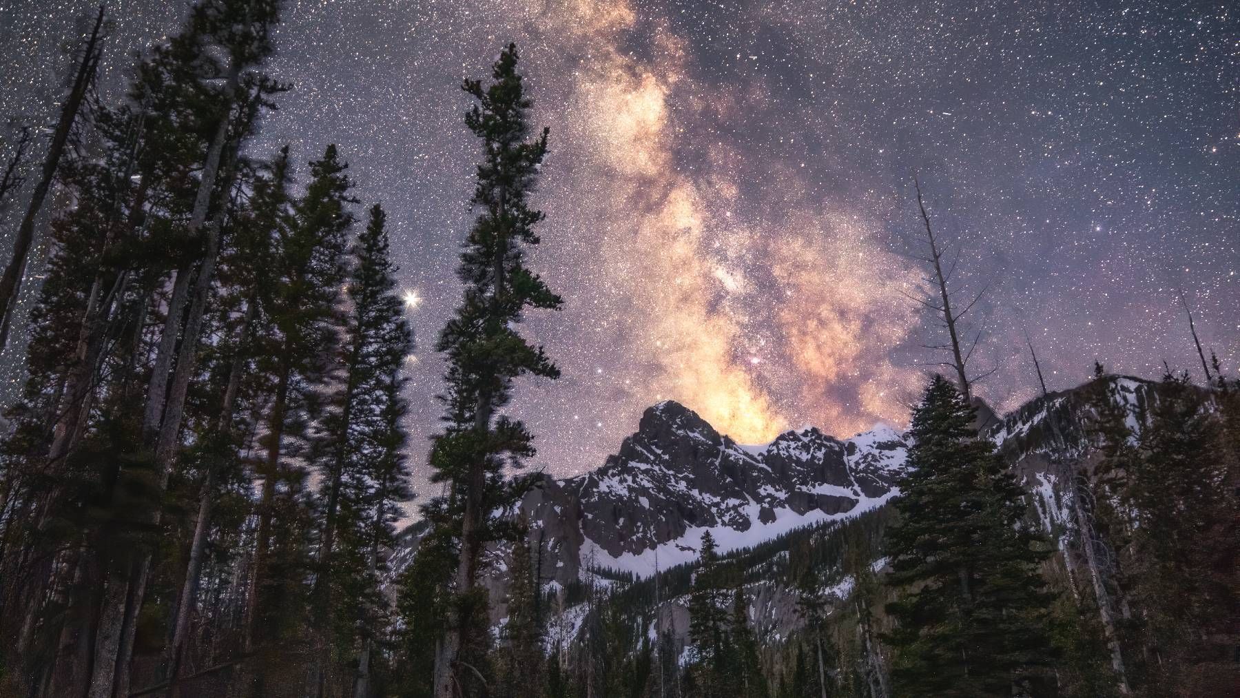Image of Milky Way over mountains
